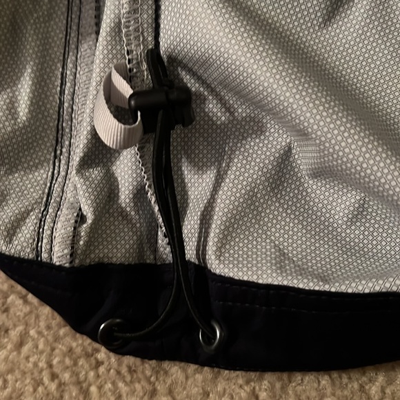 NWT Men's Cutter & Buck WeatherTec Packable Wind Shirt - Picture 9 of 9